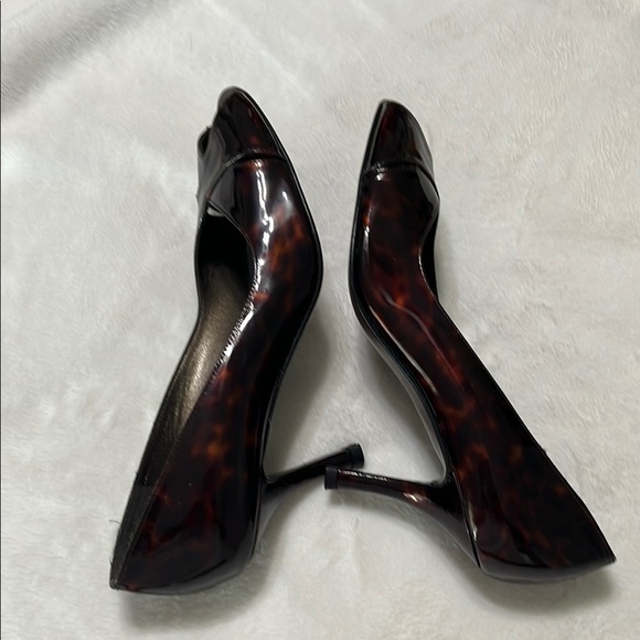 Stuart Weitzman Women's Dark Brown Peep Toe Heels - Picture 4 of 10